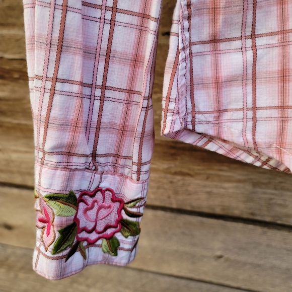 Panhandle Slim Pink Snap Front Shirt - Picture 7 of 7